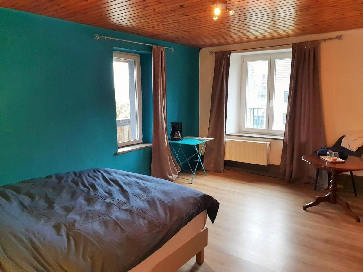 Bed and Breakfast Au Petit Bonheur Courgenay Екстер'єр фото